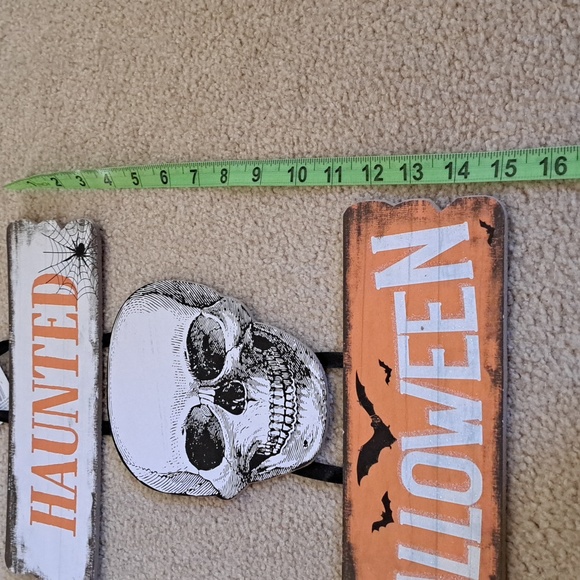 Halloween wood sign/ BUNDLE ONLY 2or more items - Picture 2 of 4